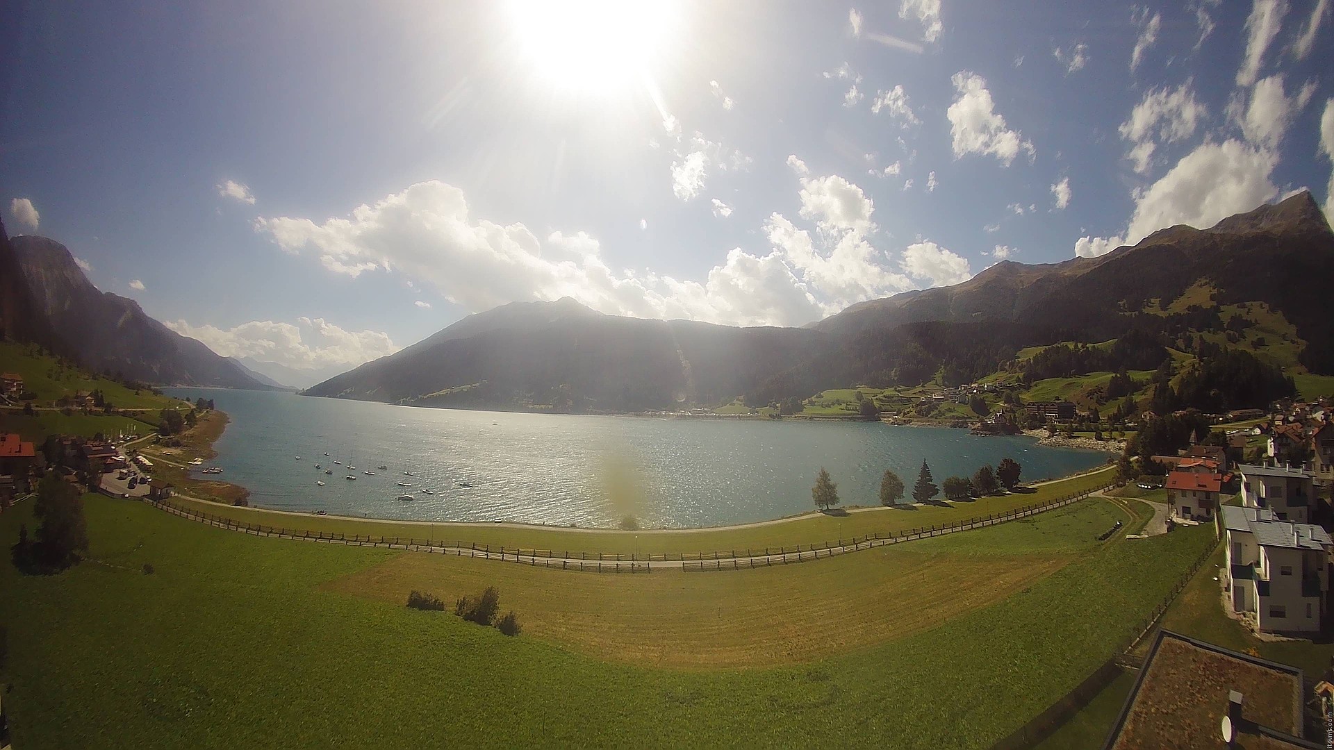Archiv Foto Webcam Reschen - Blick auf den Reschensee