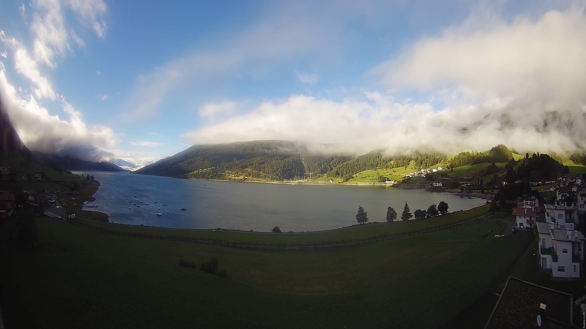 Archiv Foto Webcam Reschen - Blick auf den Reschensee
