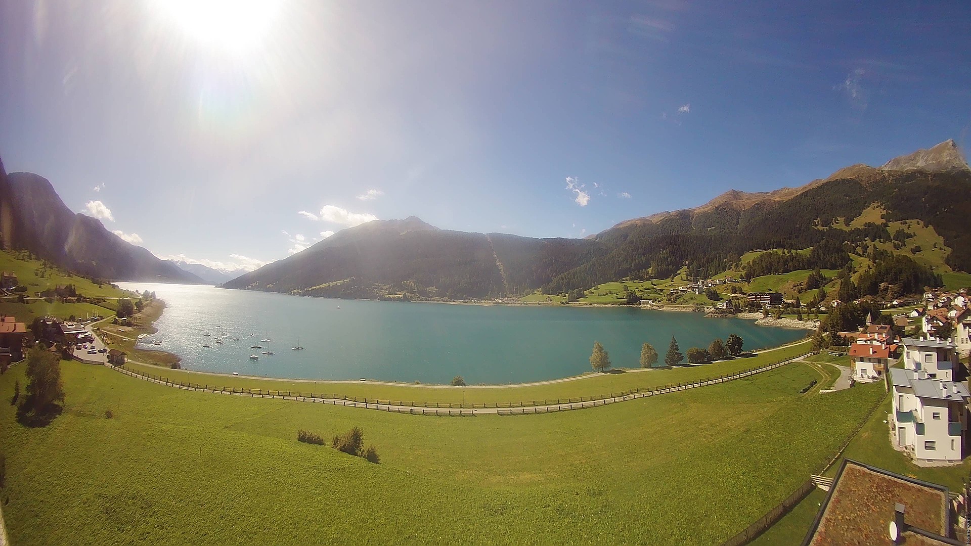 Archiv Foto Webcam Reschen - Blick auf den Reschensee