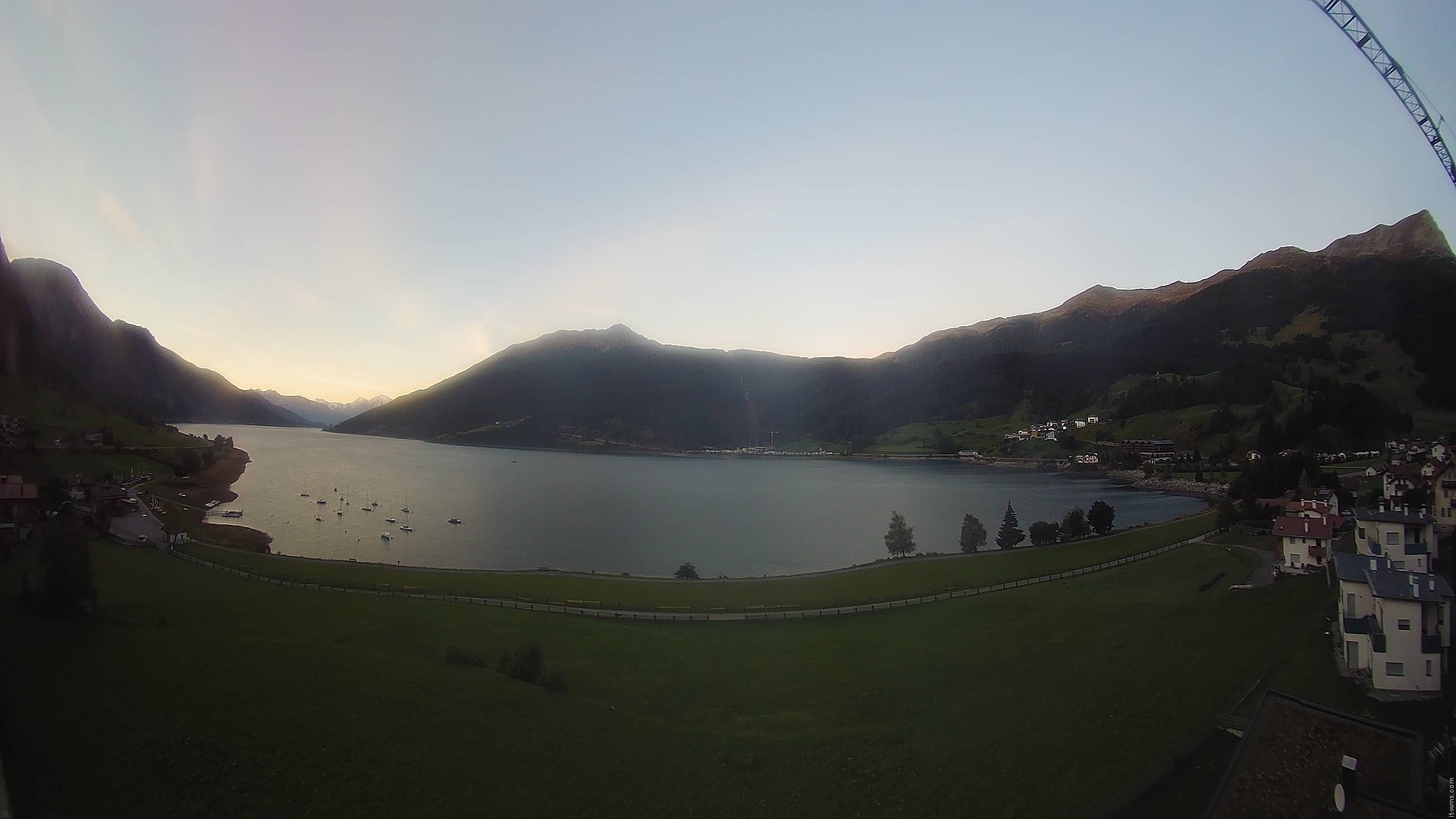 Archiv Foto Webcam Reschen - Blick auf den Reschensee