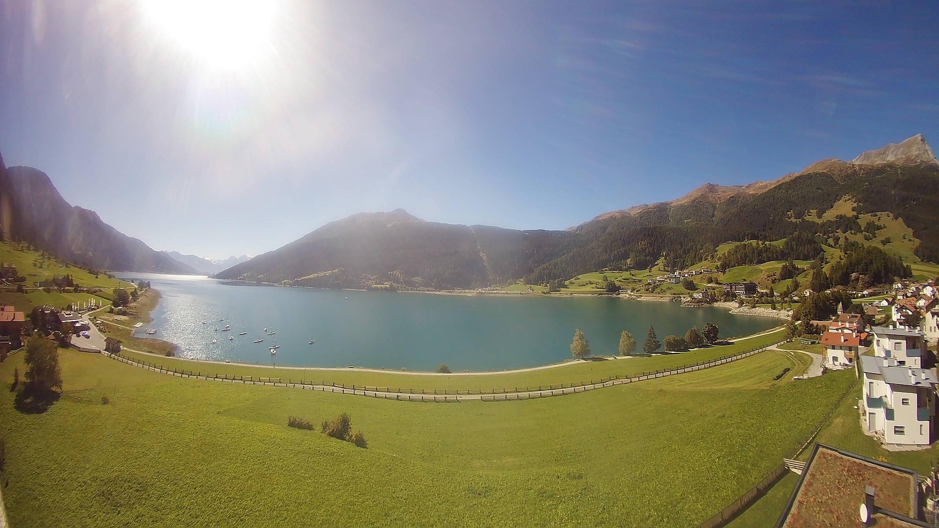 Archiv Foto Webcam Reschen - Blick auf den Reschensee