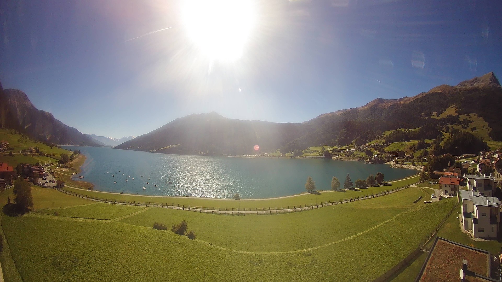 Archiv Foto Webcam Reschen - Blick auf den Reschensee
