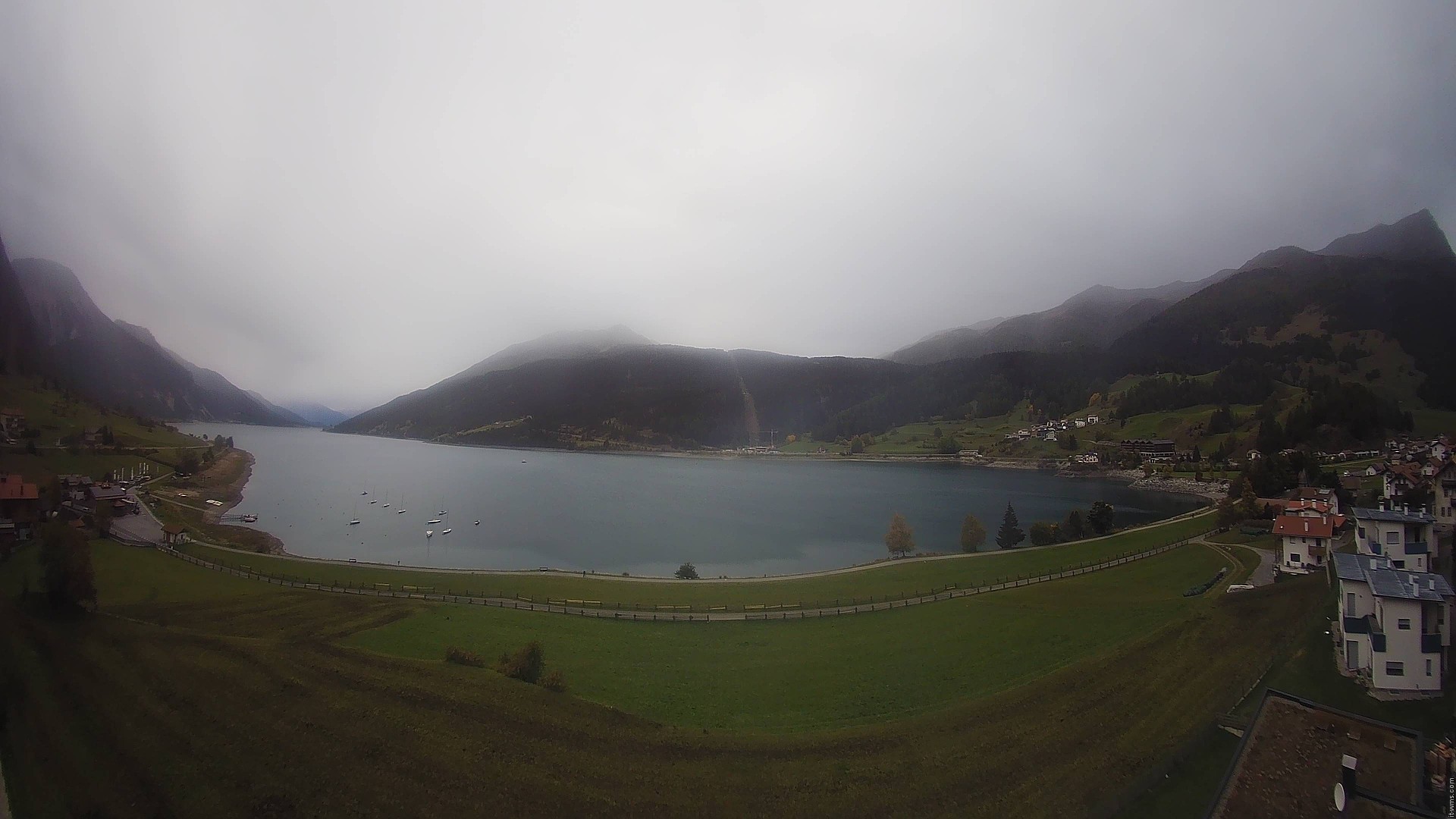 Archiv Foto Webcam Reschen - Blick auf den Reschensee