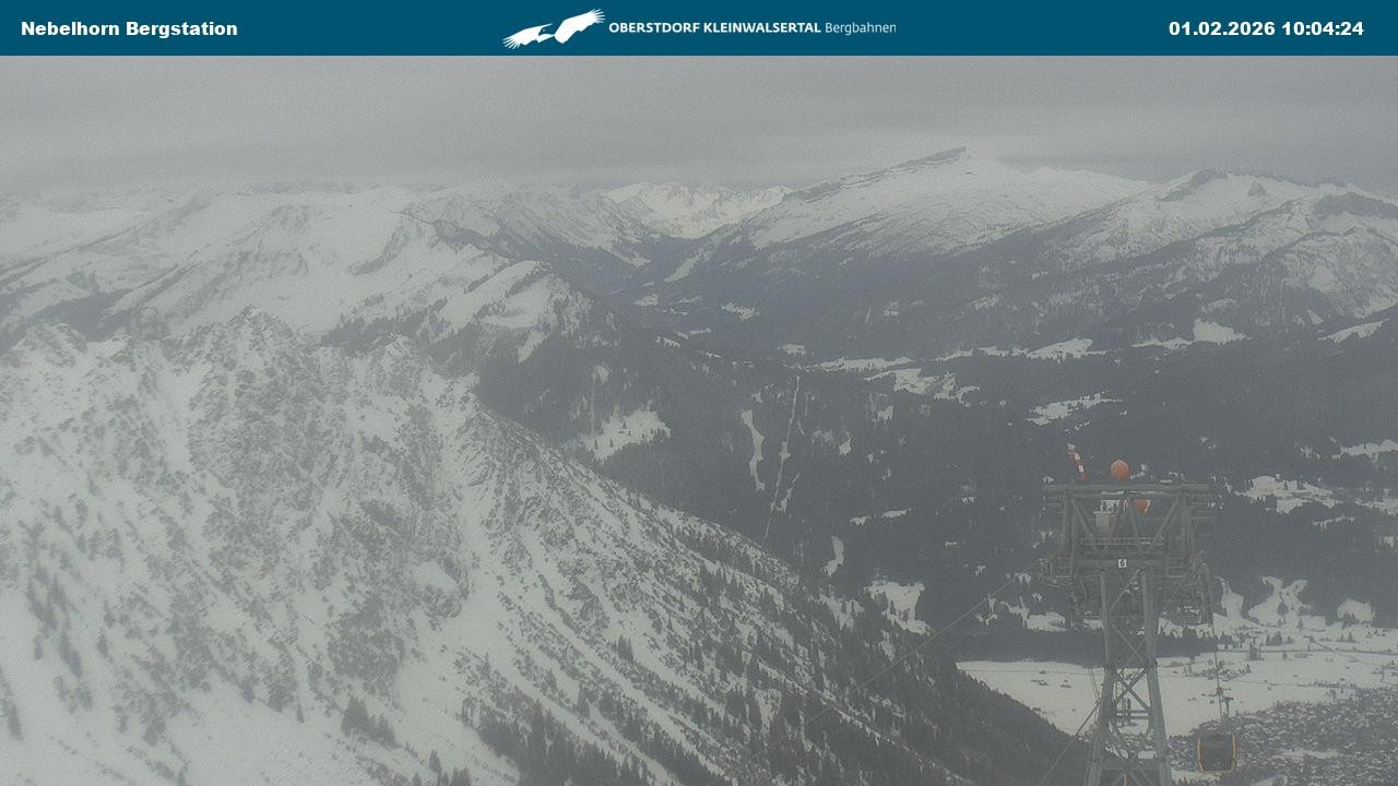 Archiv Foto Webcam Blick von der "Höfatsblick" Bergstation ins Tal