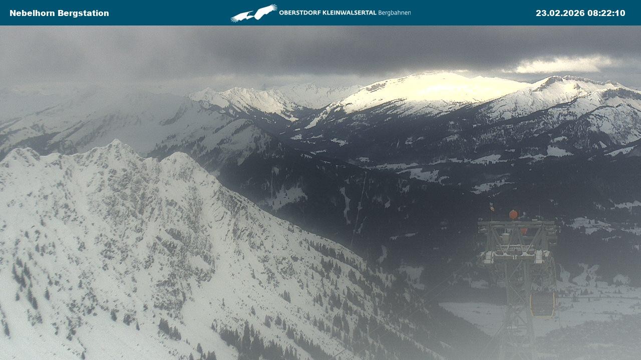 Archiv Foto Webcam Blick von der "Höfatsblick" Bergstation ins Tal