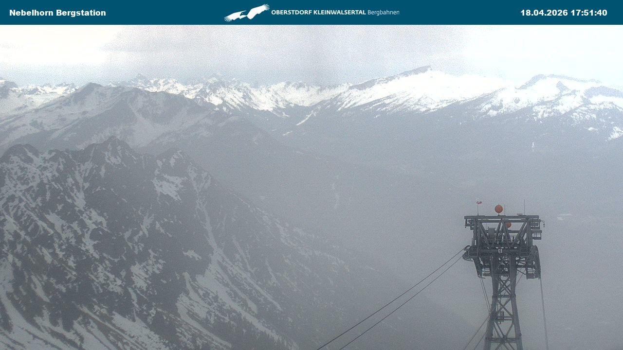 Archiv Foto Webcam Blick von der "Höfatsblick" Bergstation ins Tal