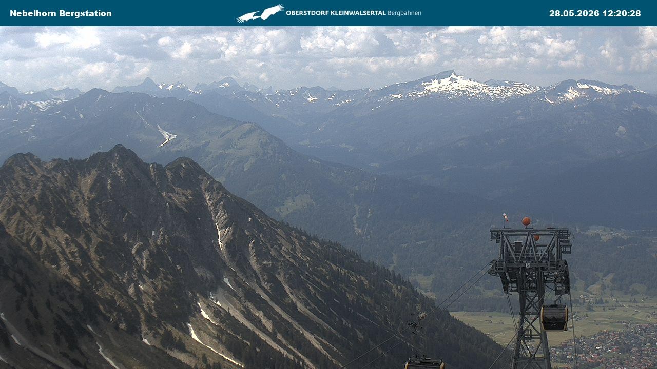 Archived image Webcam View from the "Höfatsblick" mountain station down the valley