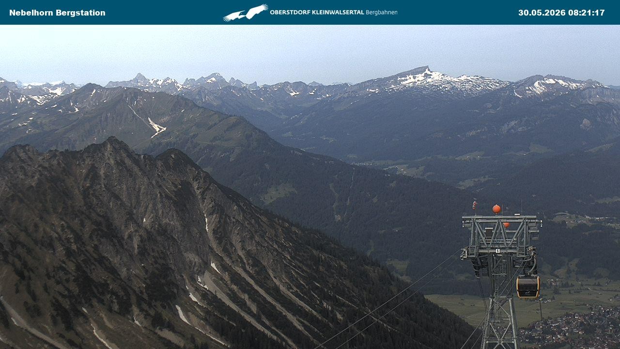 Archiv Foto Webcam Blick von der "Höfatsblick" Bergstation ins Tal