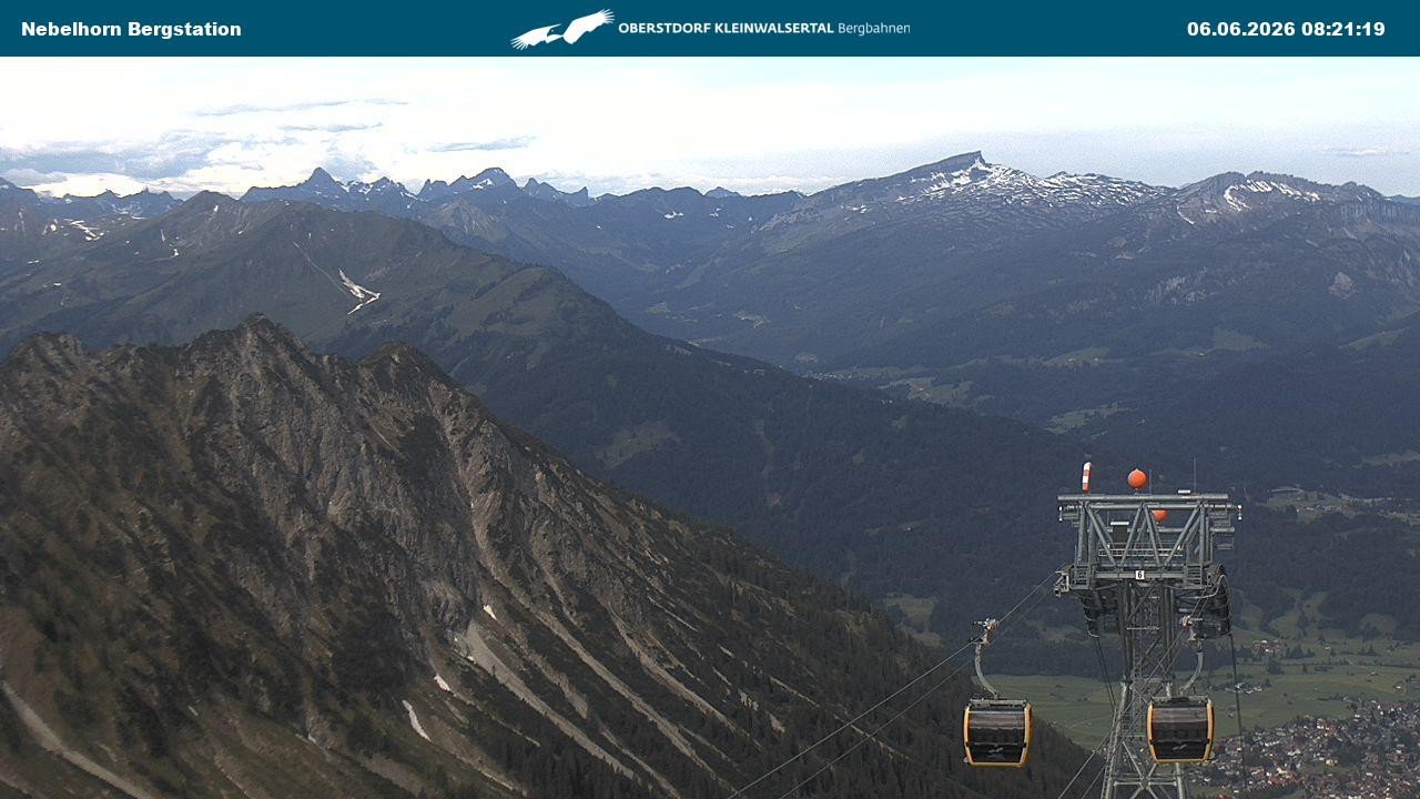 Archiv Foto Webcam Blick von der "Höfatsblick" Bergstation ins Tal