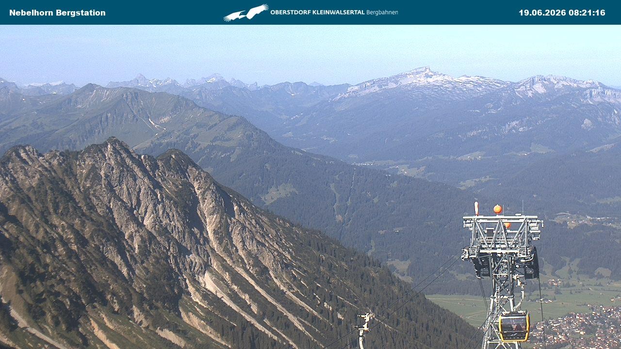 Archiv Foto Webcam Blick von der "Höfatsblick" Bergstation ins Tal
