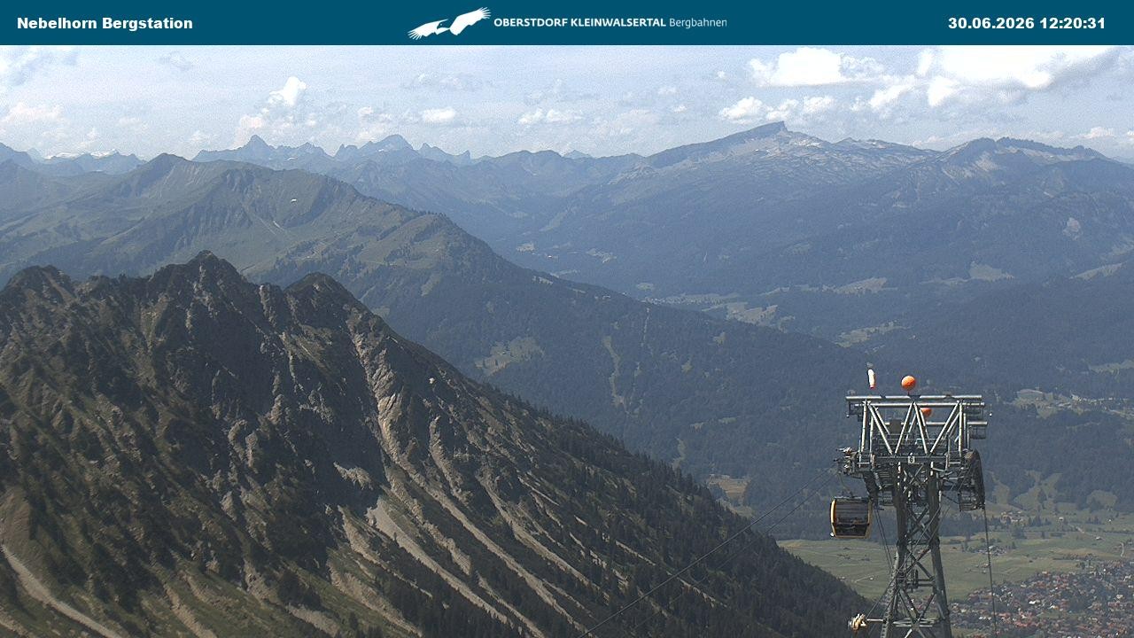 Archiv Foto Webcam Blick von der "Höfatsblick" Bergstation ins Tal