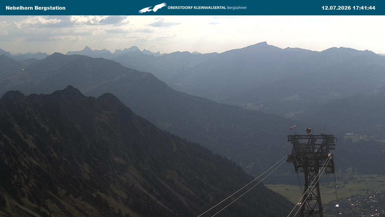 Archived image Webcam View from the "Höfatsblick" mountain station down the valley