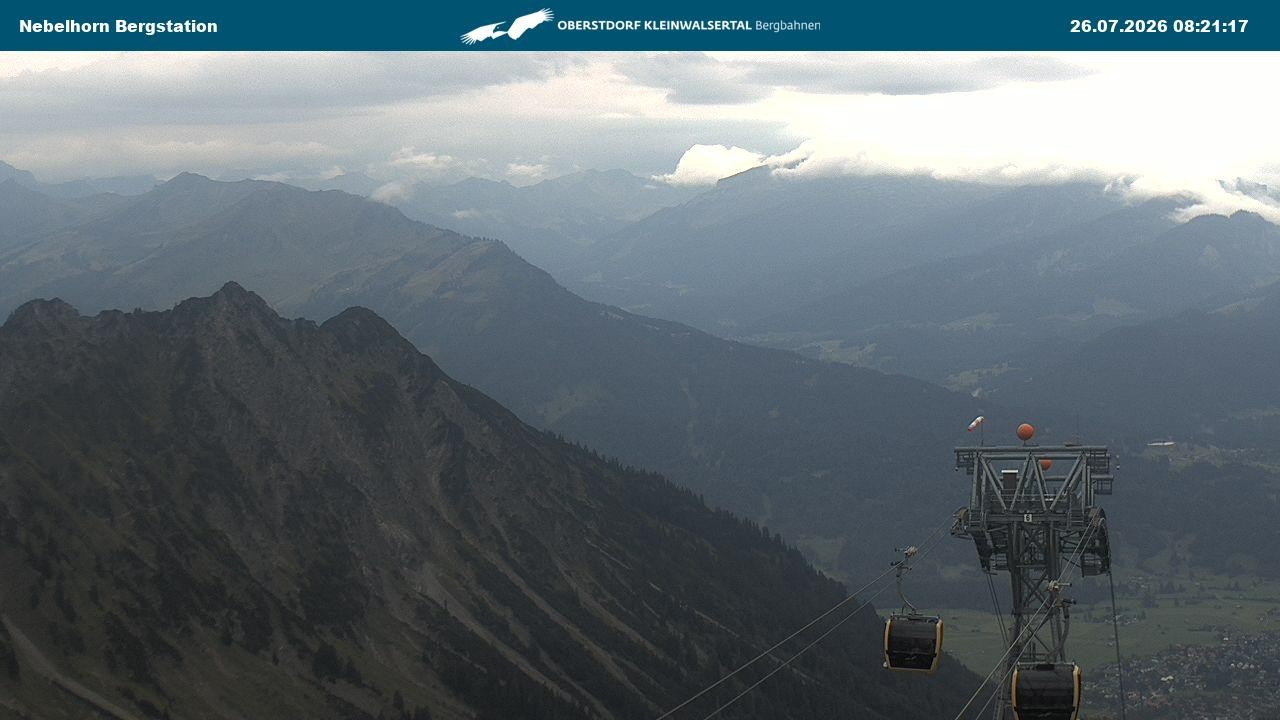 Archiv Foto Webcam Blick von der "Höfatsblick" Bergstation ins Tal