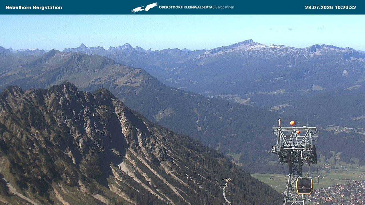 Archiv Foto Webcam Blick von der "Höfatsblick" Bergstation ins Tal