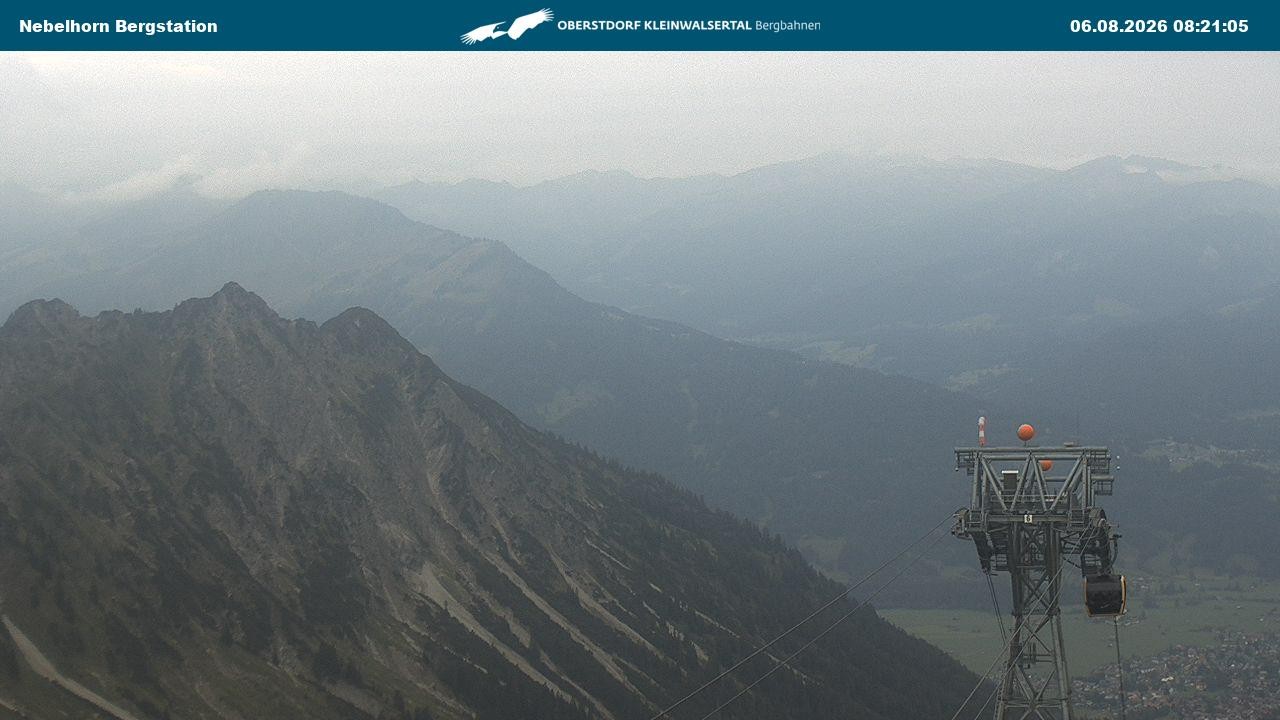 Archiv Foto Webcam Blick von der "Höfatsblick" Bergstation ins Tal