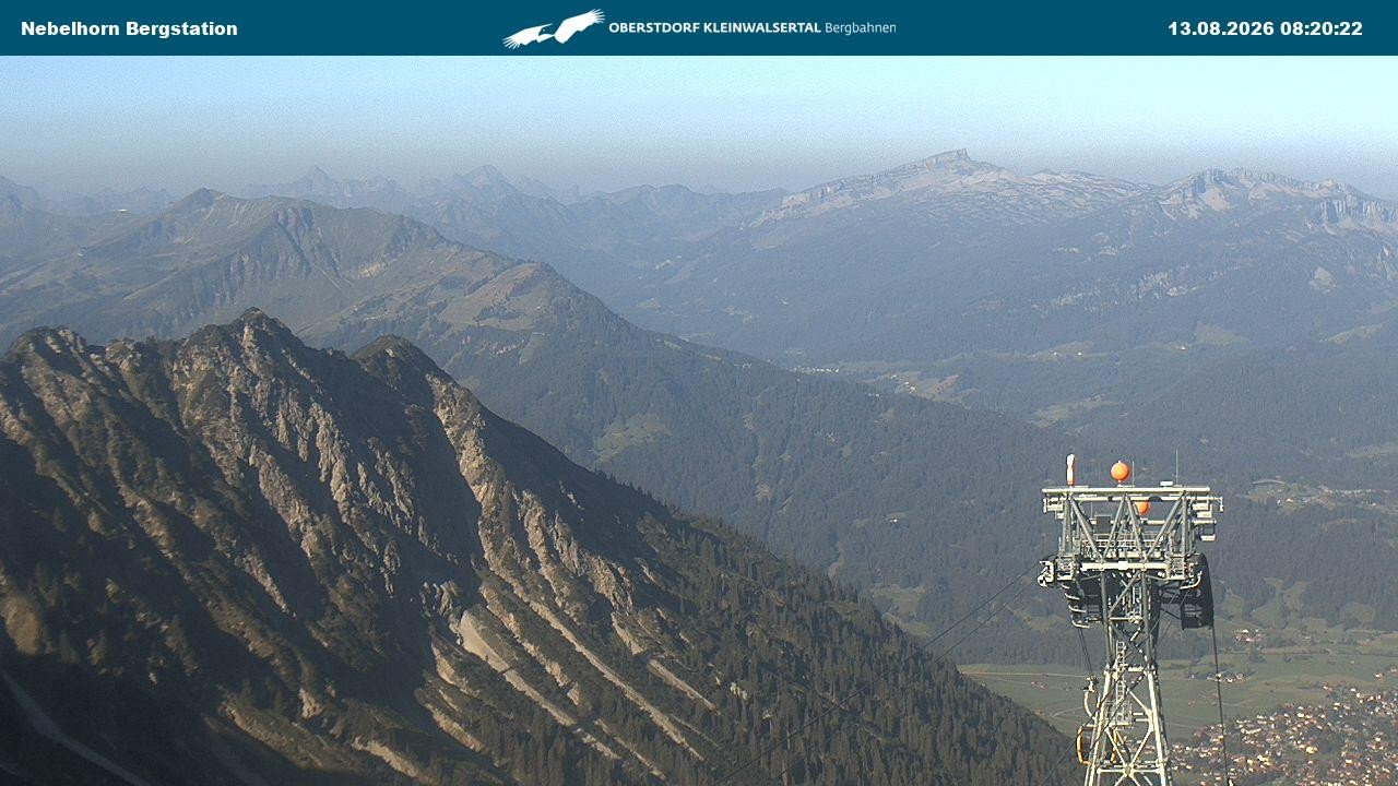 Archiv Foto Webcam Blick von der "Höfatsblick" Bergstation ins Tal