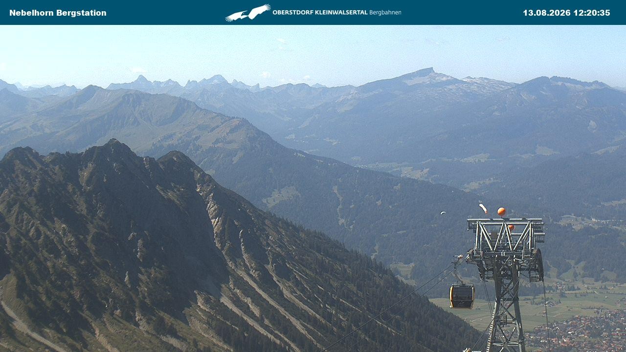 Archiv Foto Webcam Blick von der "Höfatsblick" Bergstation ins Tal