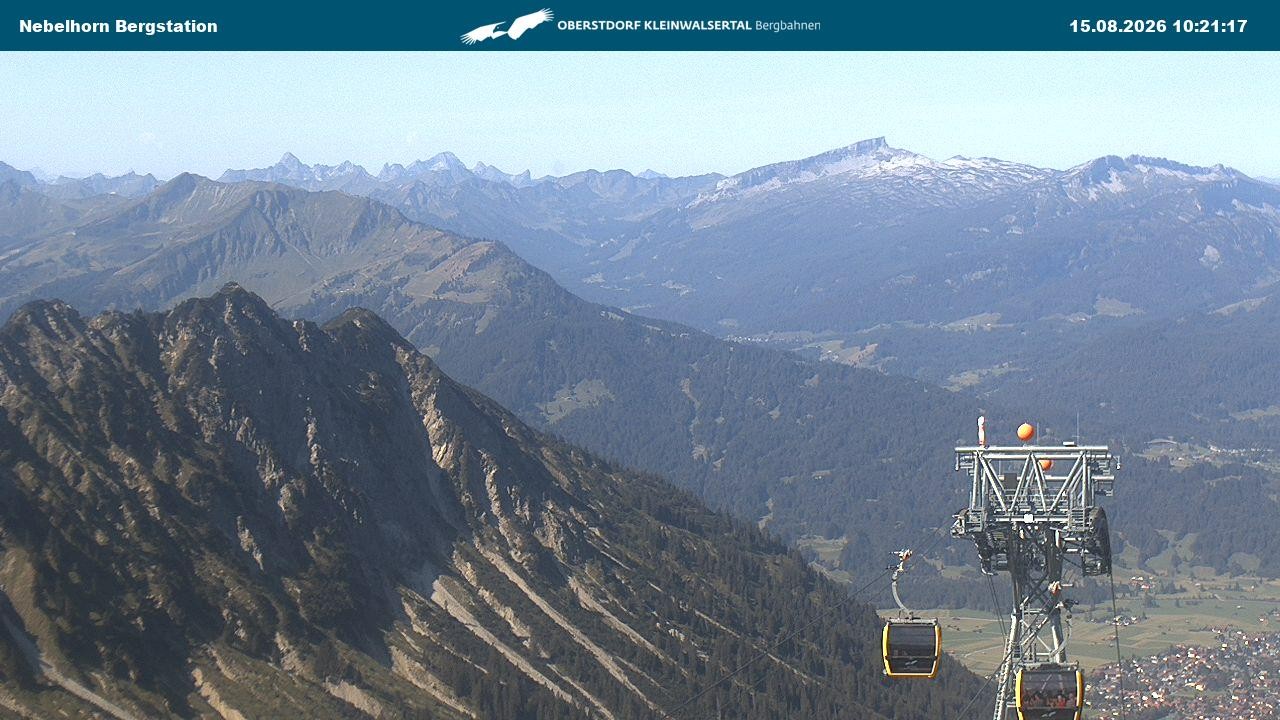 Archiv Foto Webcam Blick von der "Höfatsblick" Bergstation ins Tal