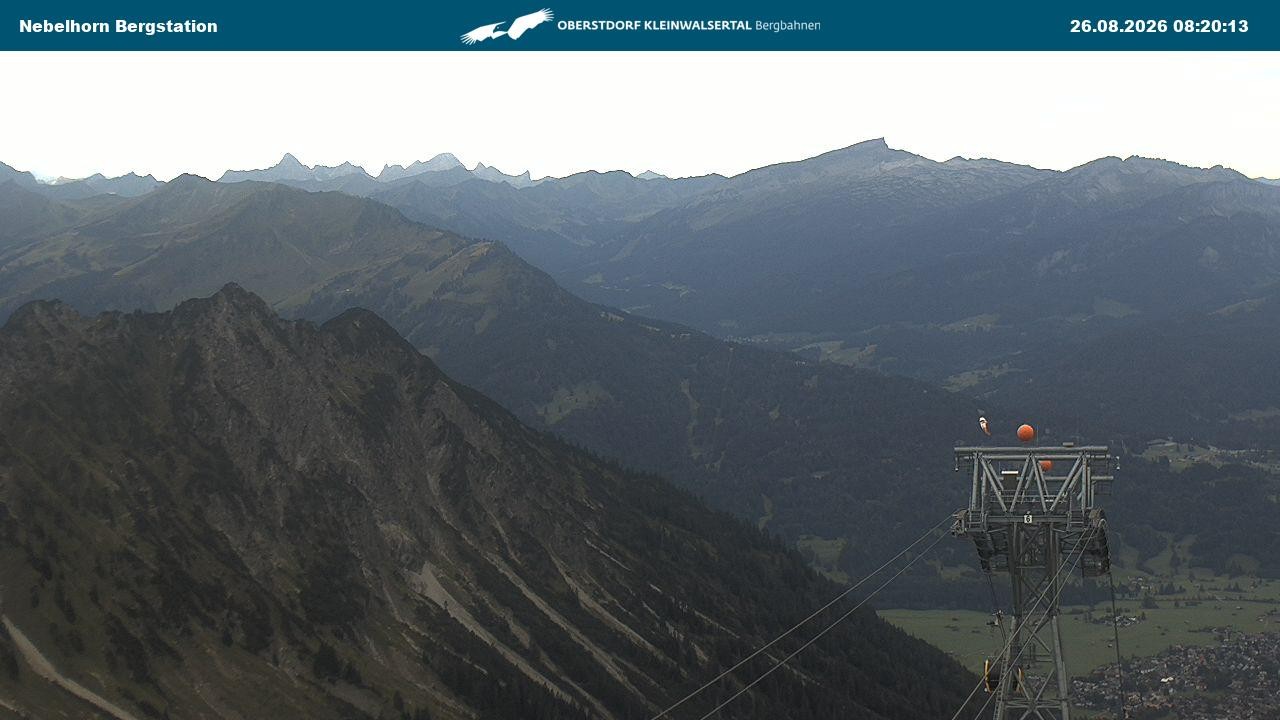 Archiv Foto Webcam Blick von der "Höfatsblick" Bergstation ins Tal
