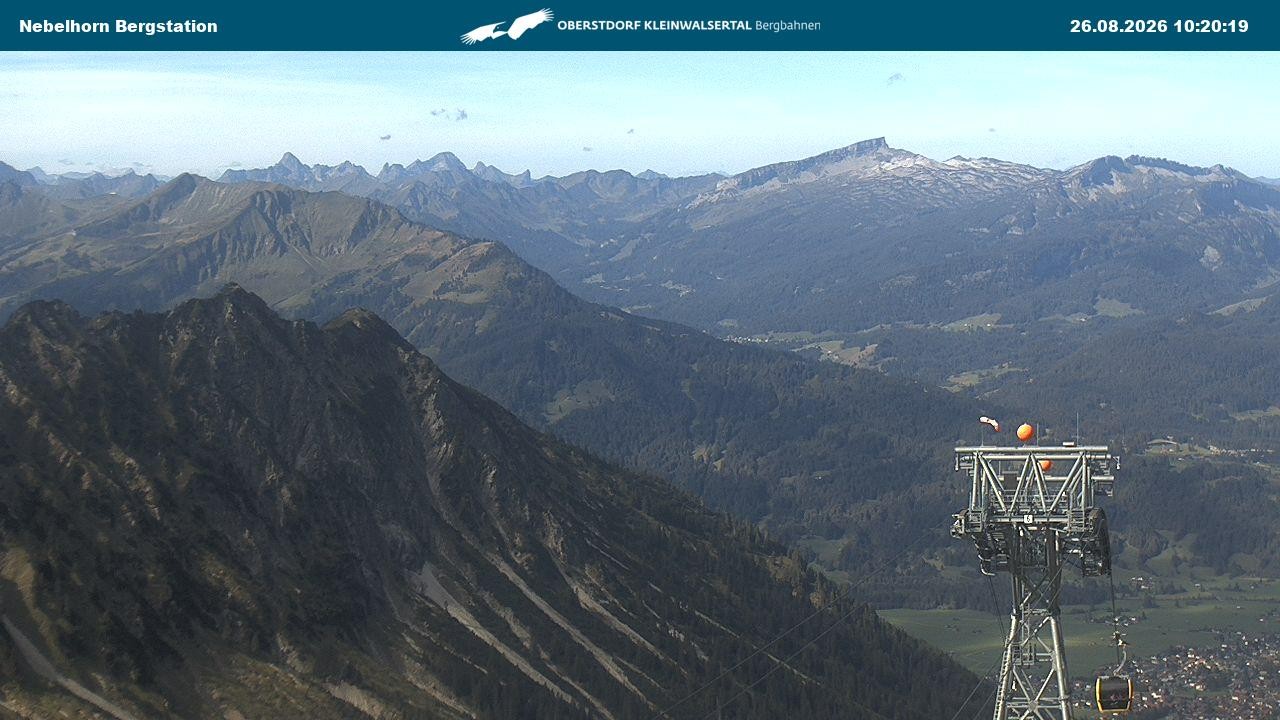 Archiv Foto Webcam Blick von der "Höfatsblick" Bergstation ins Tal