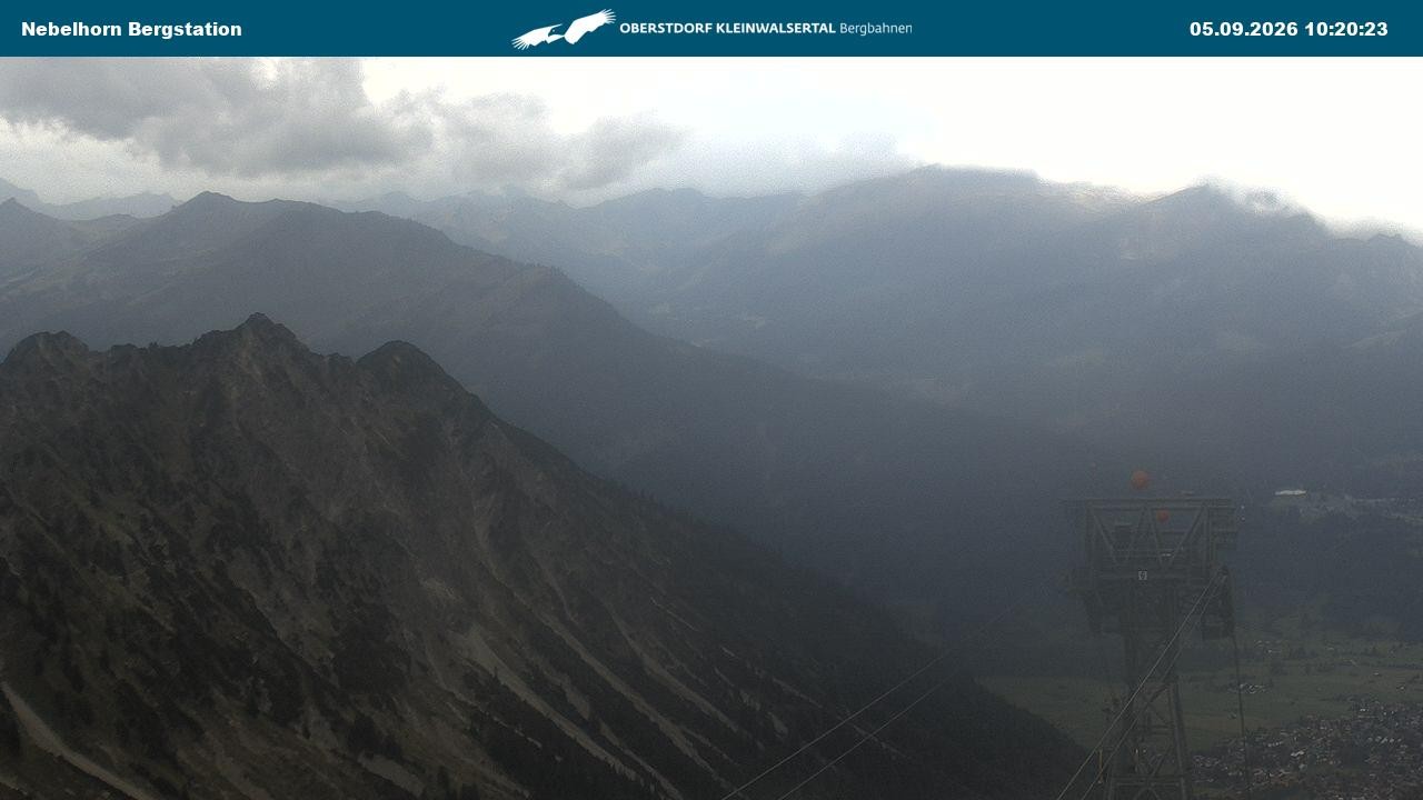 Archiv Foto Webcam Blick von der "Höfatsblick" Bergstation ins Tal