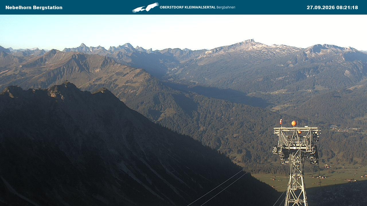 Archiv Foto Webcam Blick von der "Höfatsblick" Bergstation ins Tal