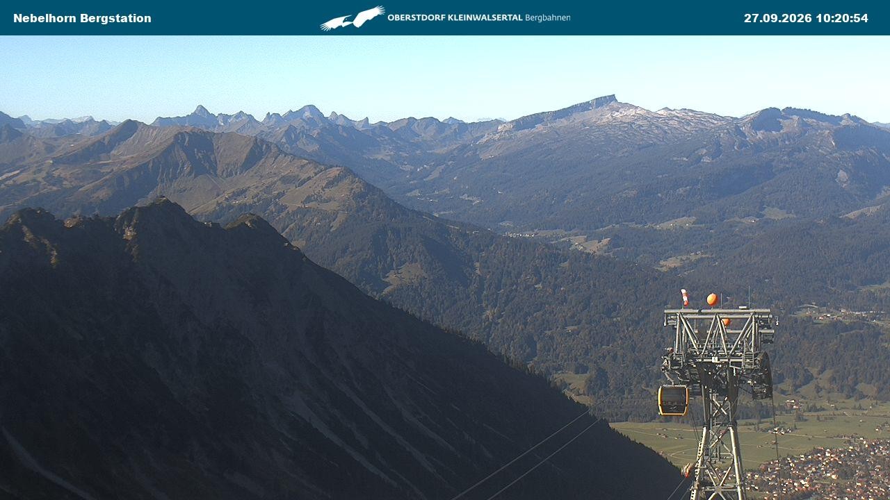 Archiv Foto Webcam Blick von der "Höfatsblick" Bergstation ins Tal