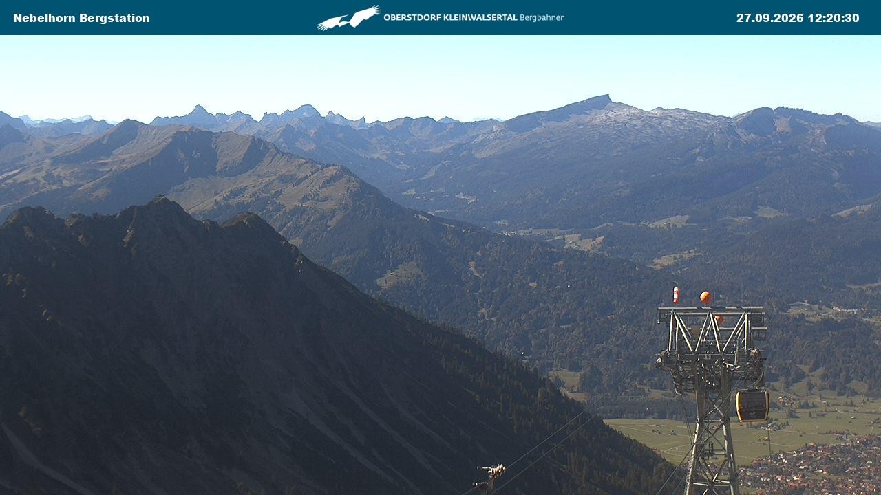 Archiv Foto Webcam Blick von der "Höfatsblick" Bergstation ins Tal