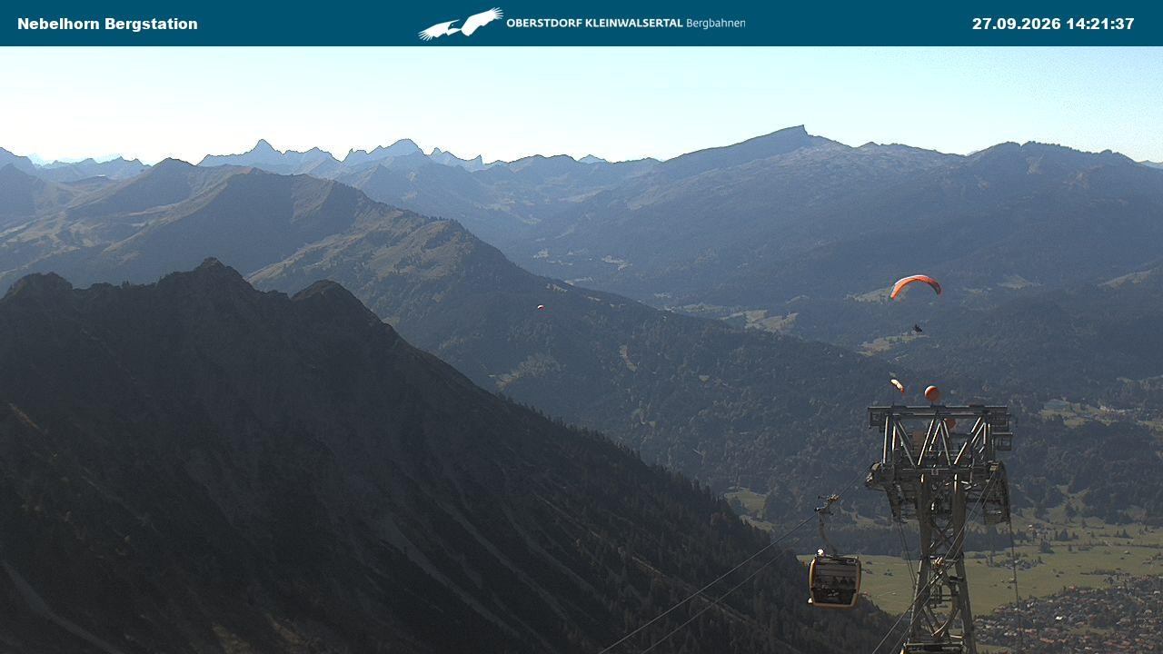 Archiv Foto Webcam Blick von der "Höfatsblick" Bergstation ins Tal