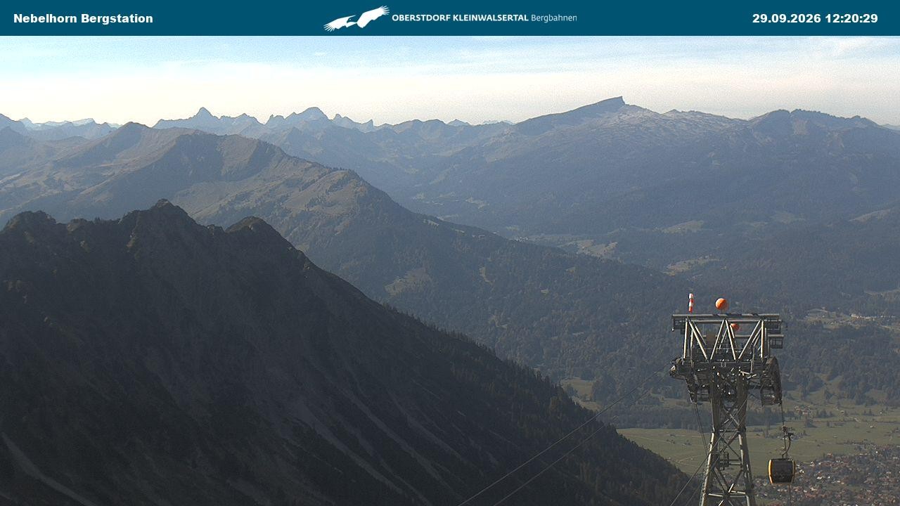 Archiv Foto Webcam Blick von der "Höfatsblick" Bergstation ins Tal