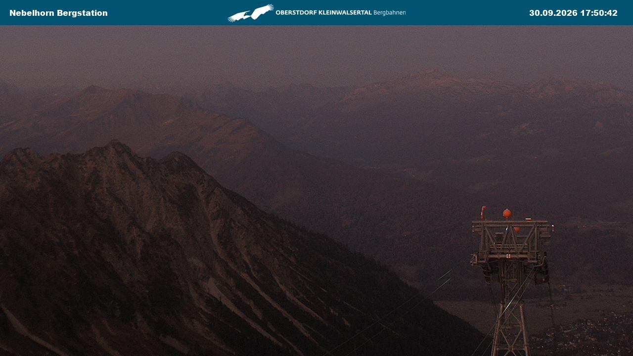 Archiv Foto Webcam Blick von der "Höfatsblick" Bergstation ins Tal