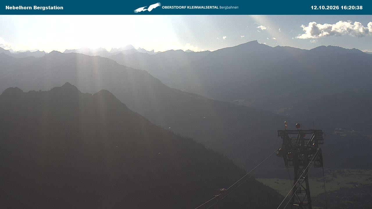 Archived image Webcam View from the "Höfatsblick" mountain station down the valley