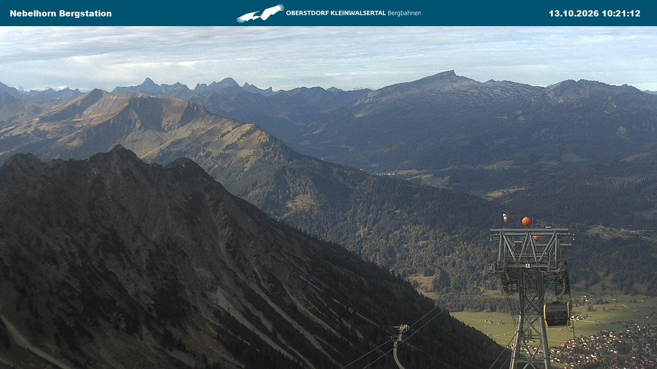 Archiv Foto Webcam Blick von der "Höfatsblick" Bergstation ins Tal