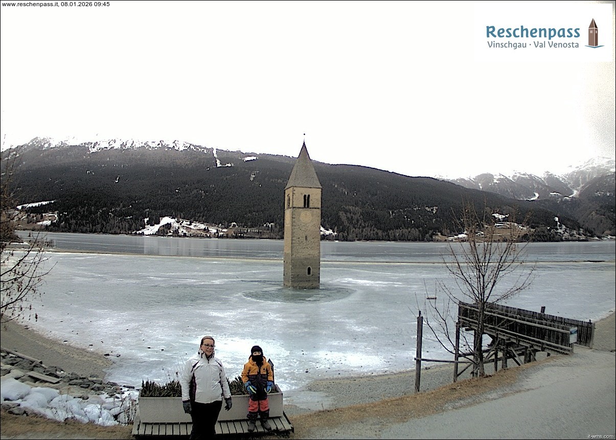 Archiv Foto Webcam Reschensee mit versunkenem Turm