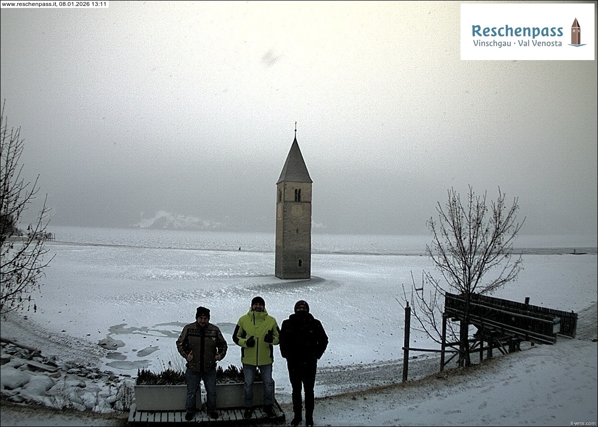 Archived image Webcam Lake Resia and the symbol of Venosta Valley