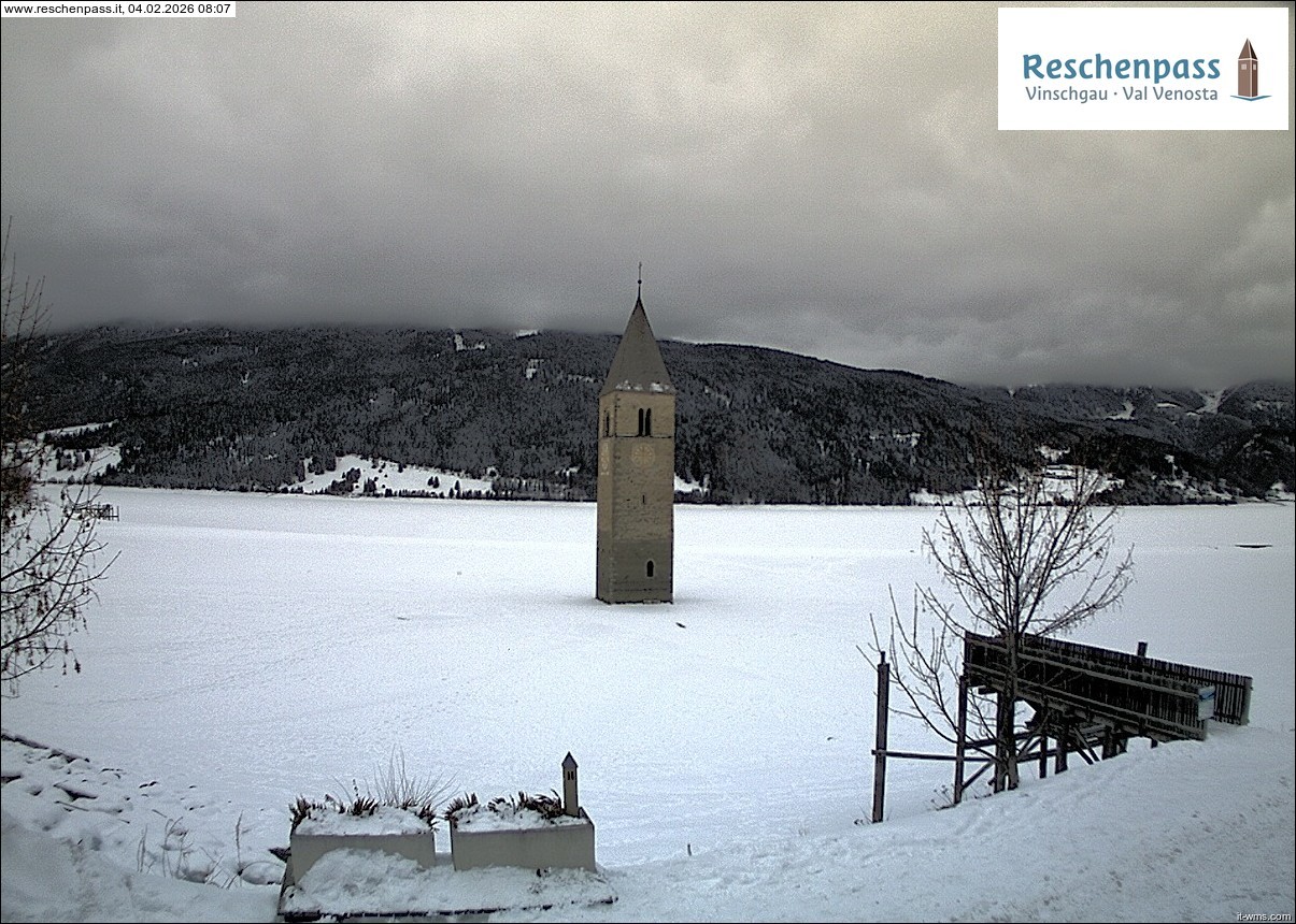 Archiv Foto Webcam Reschensee mit versunkenem Turm