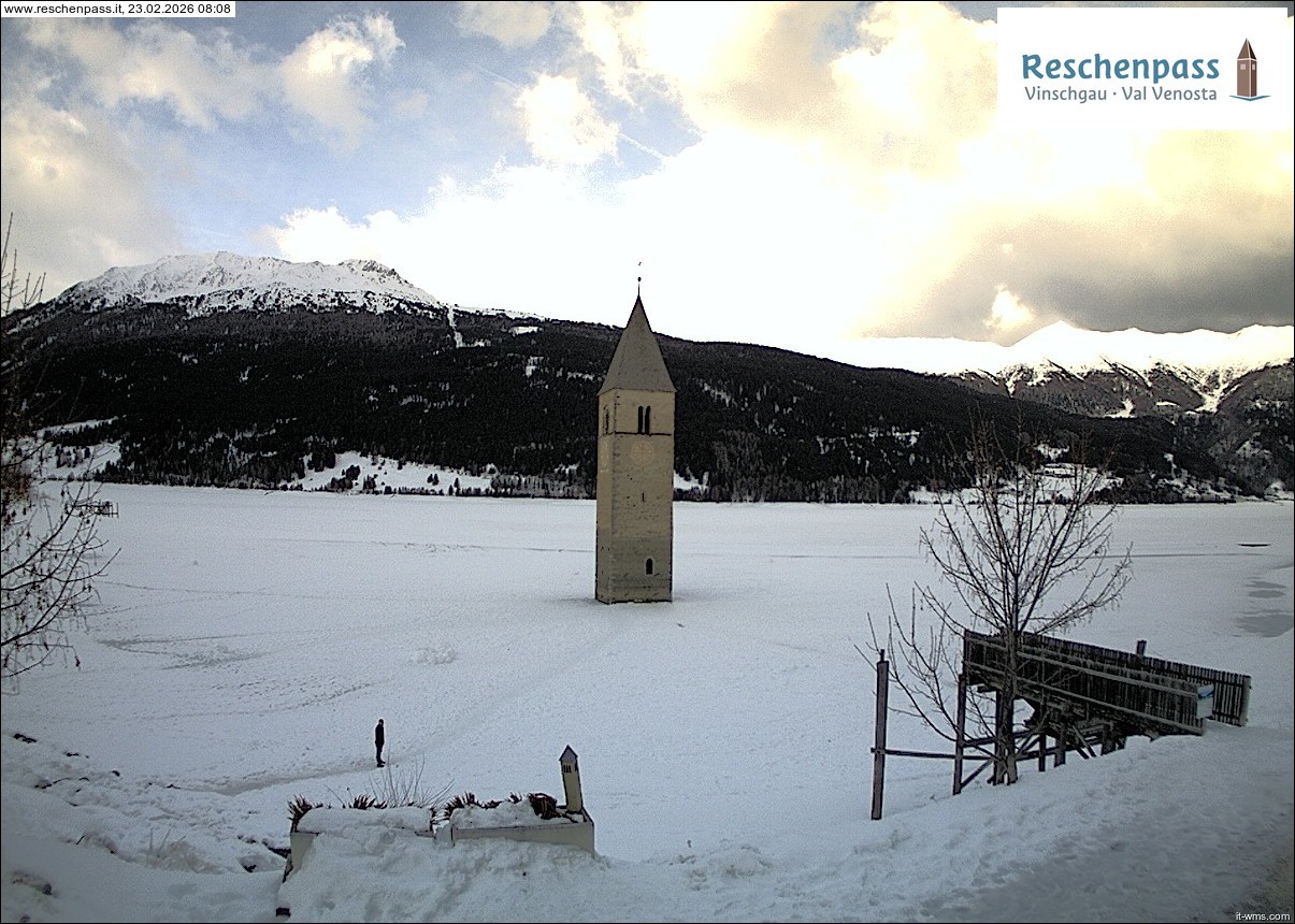 Archiv Foto Webcam Reschensee mit versunkenem Turm