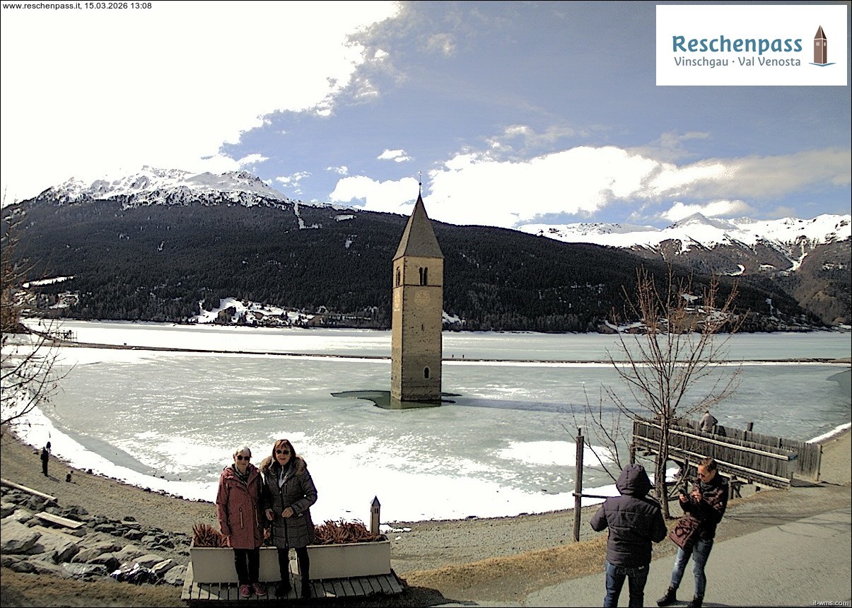 Archiv Foto Webcam Reschensee mit versunkenem Turm