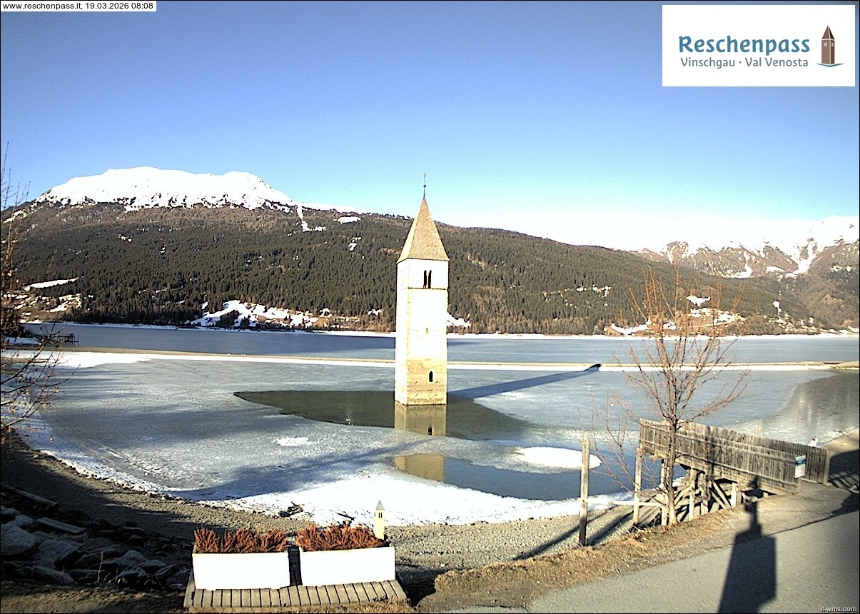 Archiv Foto Webcam Reschensee mit versunkenem Turm