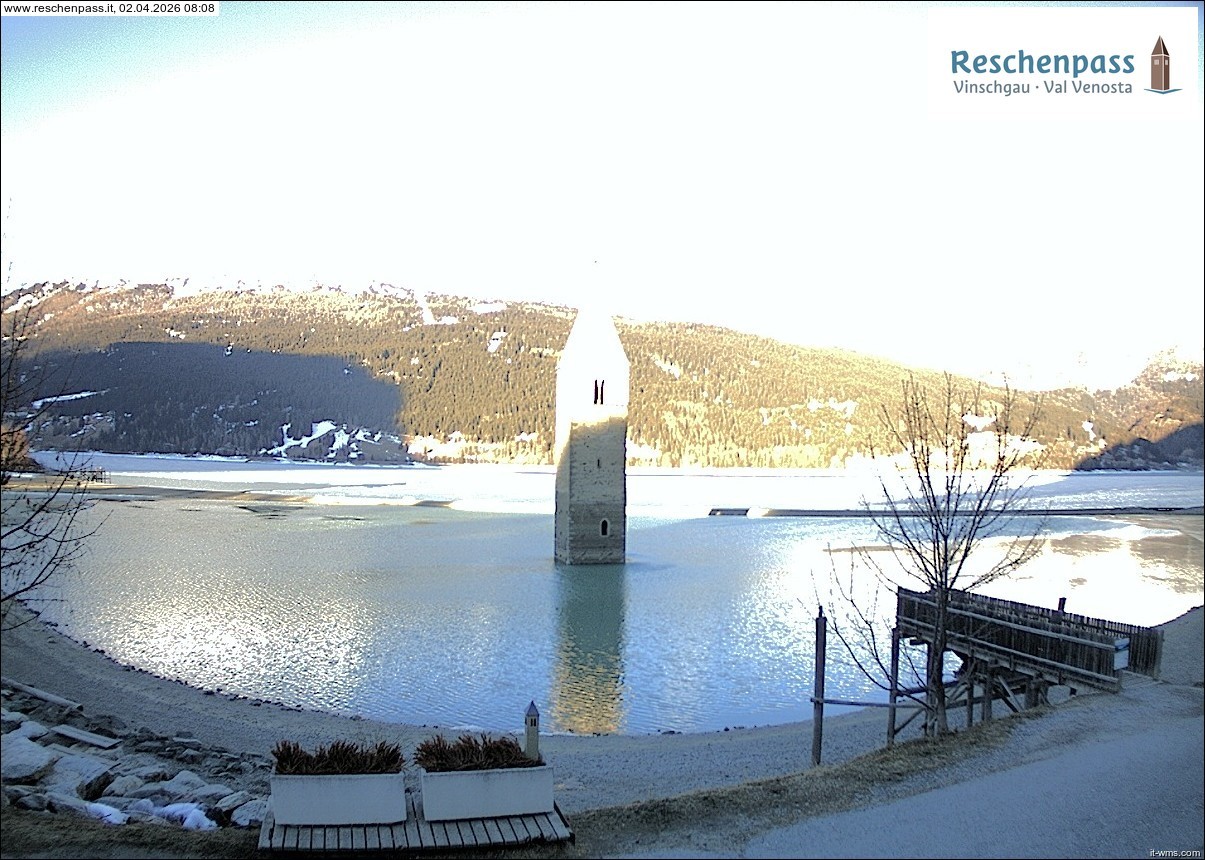 Archiv Foto Webcam Reschensee mit versunkenem Turm