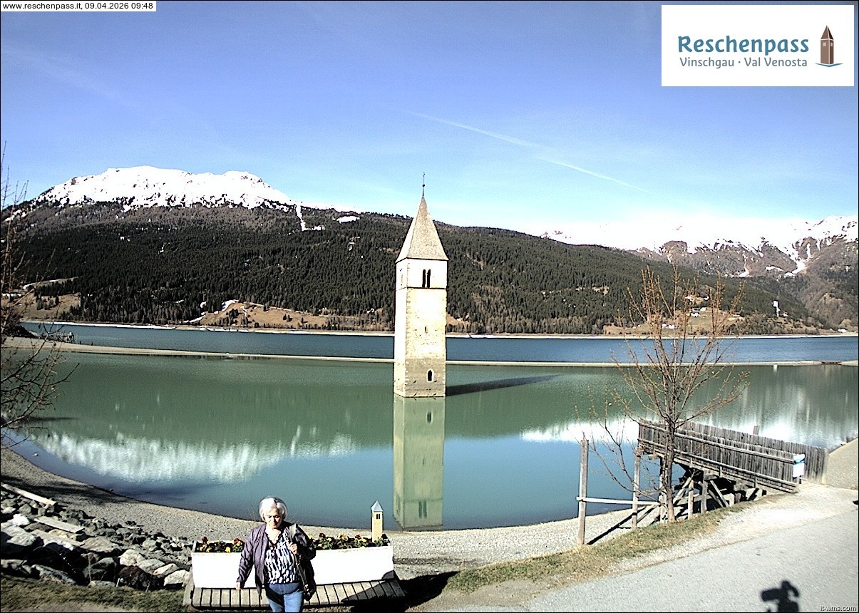 Archiv Foto Webcam Reschensee mit versunkenem Turm
