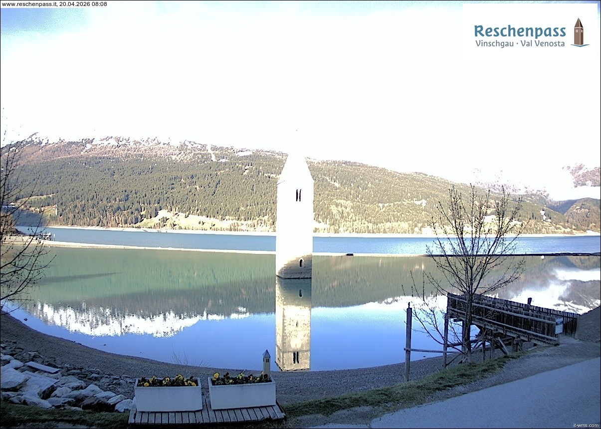 Archiv Foto Webcam Reschensee mit versunkenem Turm