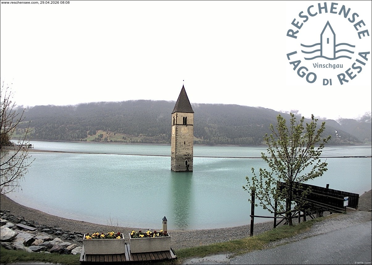 Archiv Foto Webcam Reschensee mit versunkenem Turm