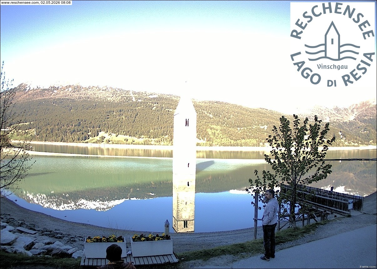Archiv Foto Webcam Reschensee mit versunkenem Turm