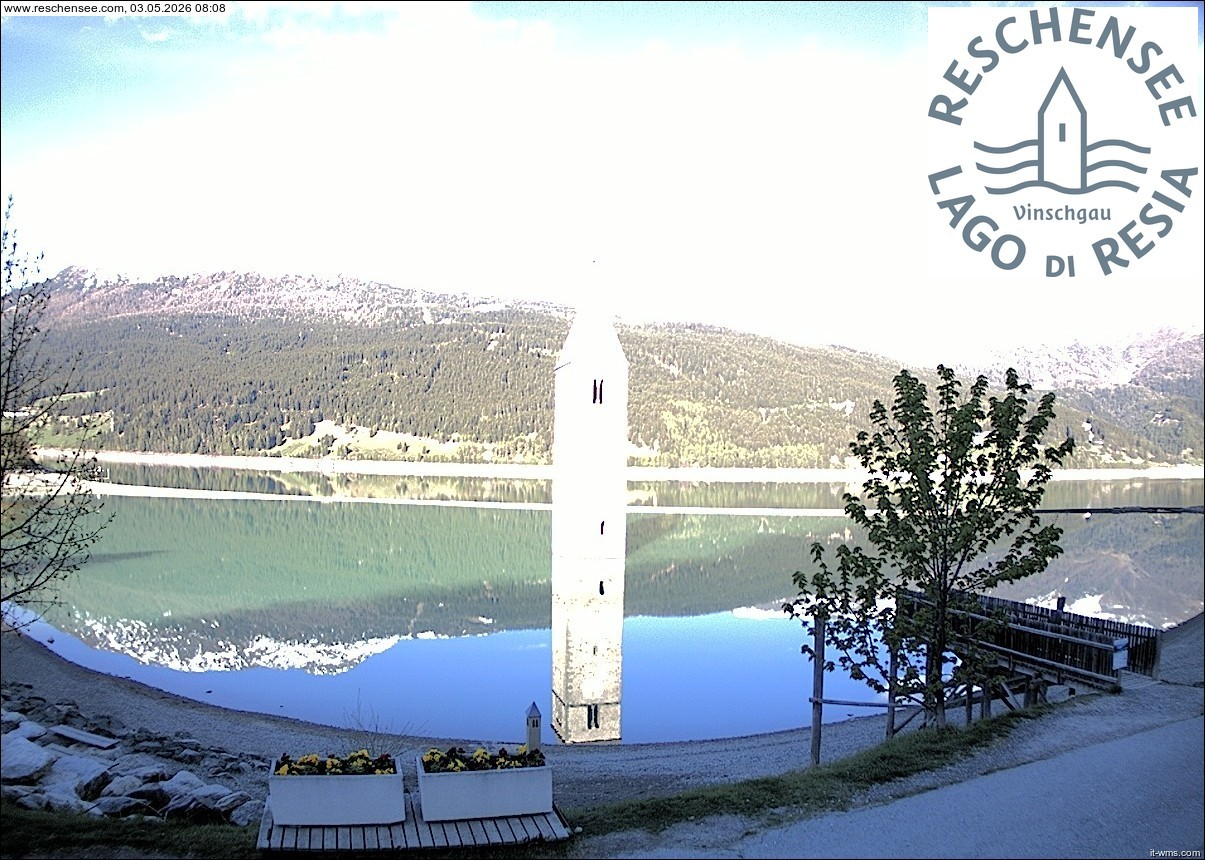 Archiv Foto Webcam Reschensee mit versunkenem Turm