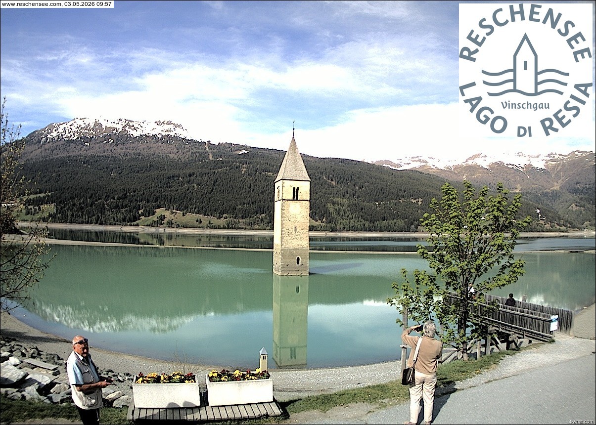 Archiv Foto Webcam Reschensee mit versunkenem Turm