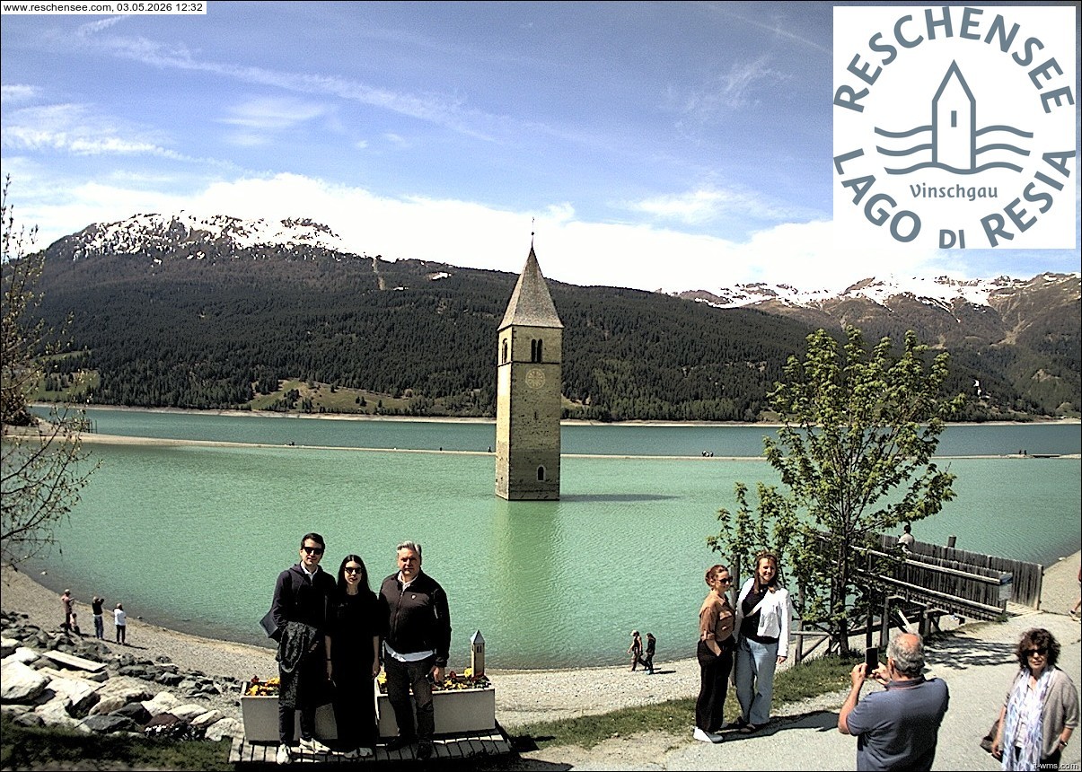 Archiv Foto Webcam Reschensee mit versunkenem Turm