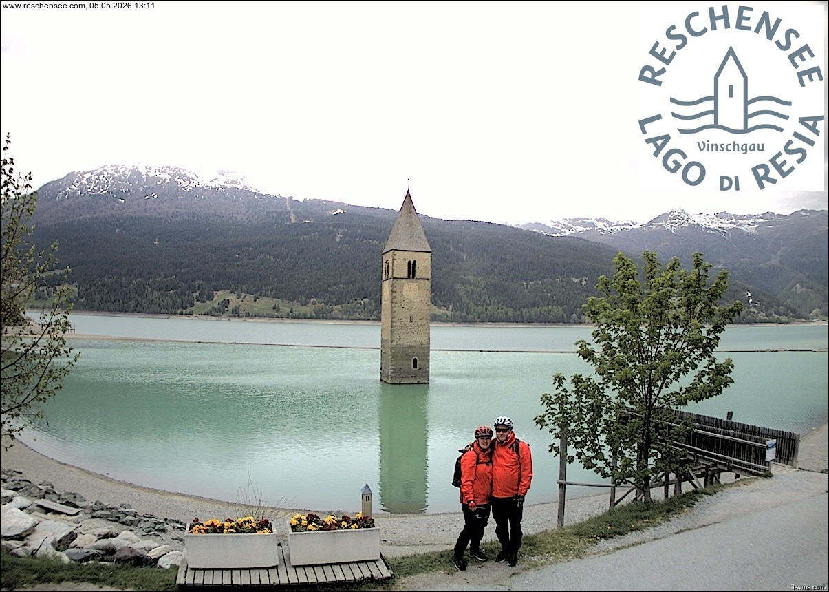 Archiv Foto Webcam Reschensee mit versunkenem Turm