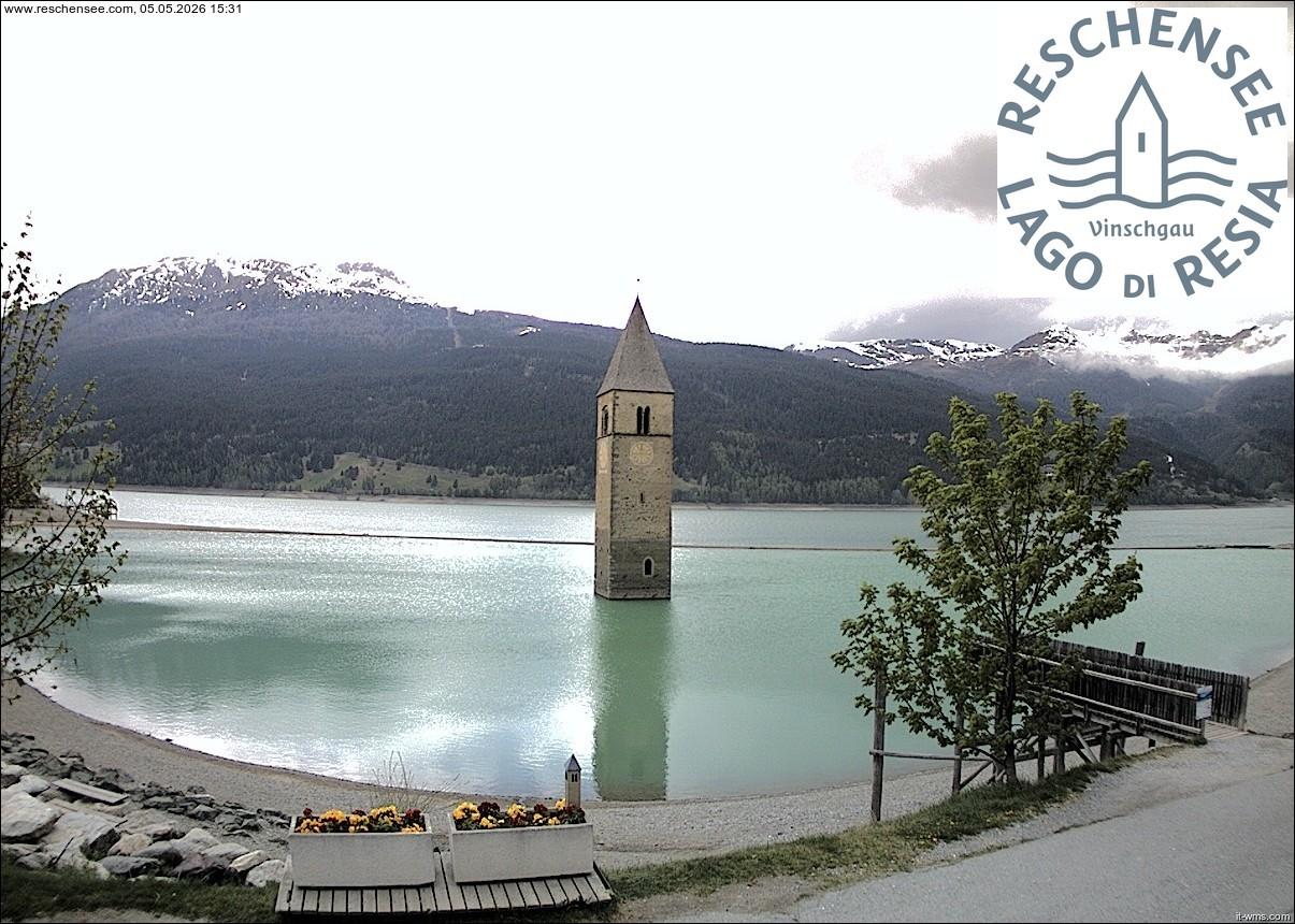 Archiv Foto Webcam Reschensee mit versunkenem Turm