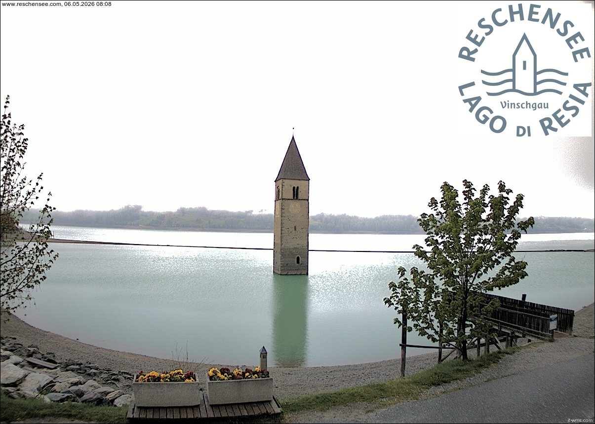 Archiv Foto Webcam Reschensee mit versunkenem Turm